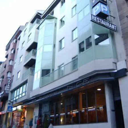 Hotel Nice La Seu d'Urgell