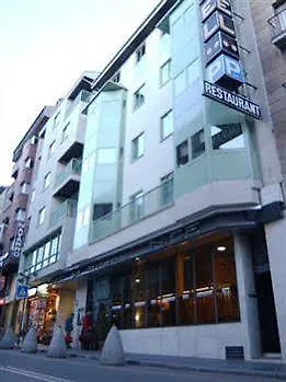 Hotel Nice La Seu d'Urgell
