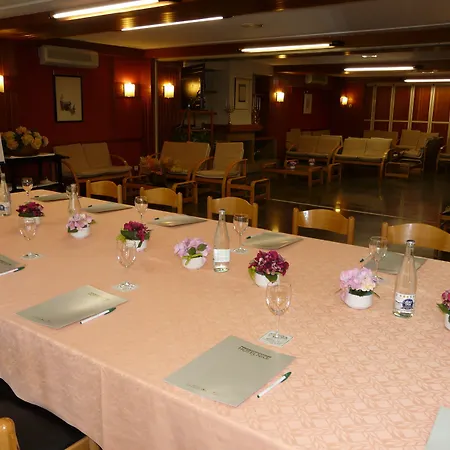 Hotel Nice Σέου δ' Ουρζέλ