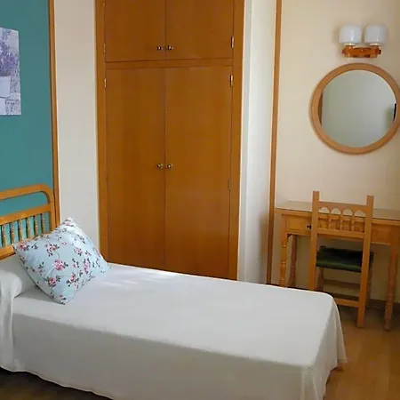 Hotel Nice 2* La Seu d'Urgell