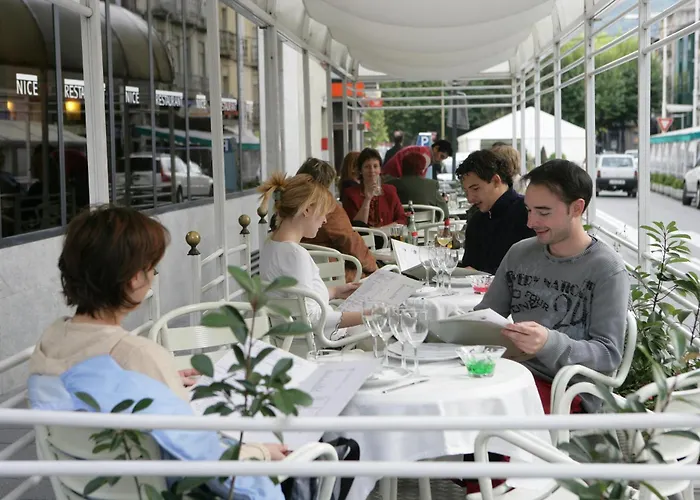 Hotel Nice 2*