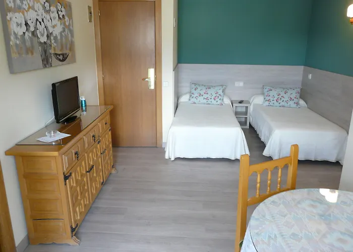 Hotel Nice 2* La Seu d'Urgell