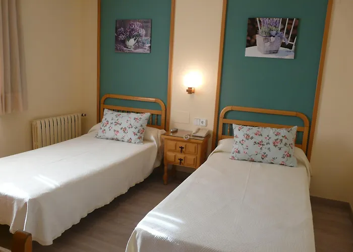 Hotel Nice 2* La Seu d'Urgell